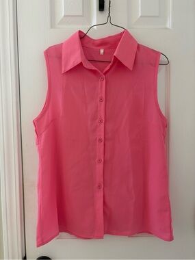 Classic Sleeveless Button-Down Blouse in Bright Pink